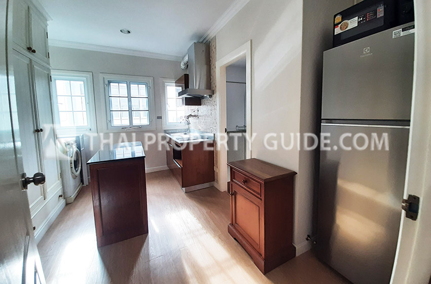 Townhouse in Sukhumvit 